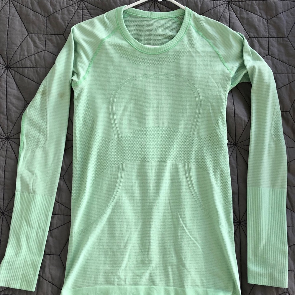 Lululemon Swiftly Tech Long Sleeve